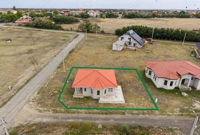 Casă cu 3 camere în Șandra - 10