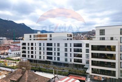 Spațiu comercial, de 78 mp, în Centrul Civic - 17