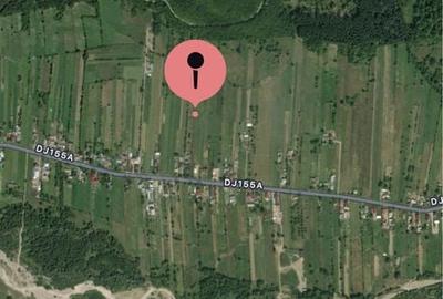 Teren de 4500 mp, în Râșca - 2