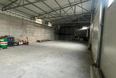 Spațiu comercial, în Panic - 2