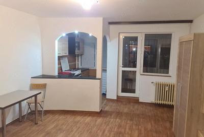 Garsonieră decomandată în Dristor - 2