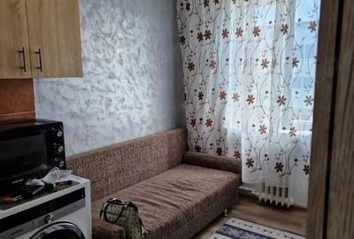 De vanzare garsoniera - 9