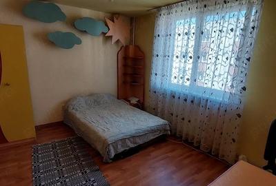 Apartament cu 2 camere decomandat în Precista - 1