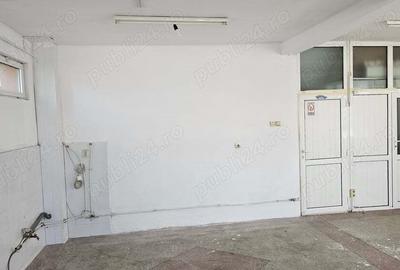 Spațiu comercial, de 50 mp, în Central - 1