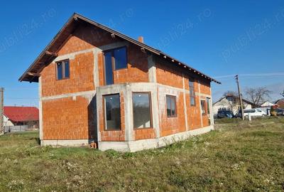 Casă cu 4 camere în Seini - 1