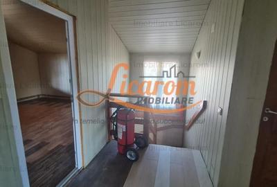 Casă individuală cu 8 camere decomandat cu Canalizare în Cristian - 42