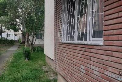 Apartament cu 2 camere decomandat în Tudor - 14
