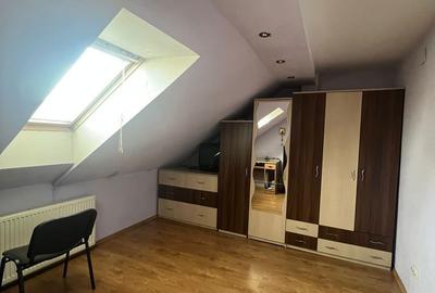 Apartament cu 4 camere în Central - 9