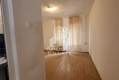 Locatie pentru muncitori,20 de apartamente cu o camera si baie proprie - 6