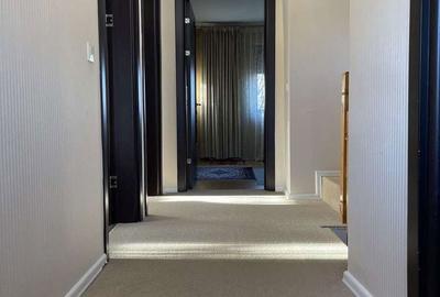 Casă cu 5 camere cu Teren 630 Mp în Valea Adâncă - 10