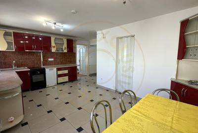 Apartament cu 3 camere decomandat, mobilat în Carei - 2