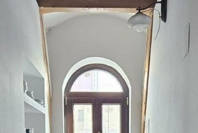 Apartament cu 4 camere decomandat în P-ța Rosetti - 13