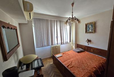 2 camere Central, etaj 3, sup = 60 mp, bloc cu lift - 11