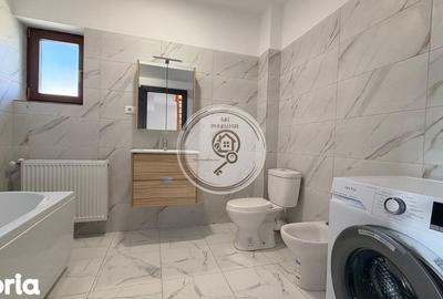 Casă cu 4 camere cu Teren 200 Mp în Tractorul - 7