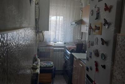 Apartament cu 2 camere semidecomandat în Km 4-5 - 4