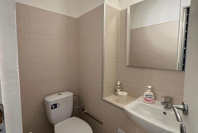 Apartament cu 3 camere în Traian - 2