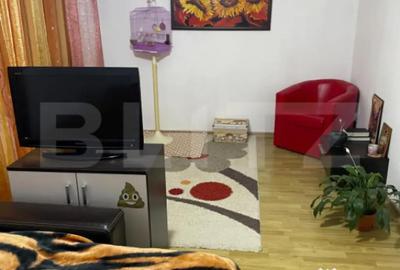 Casă cu 7 camere cu Teren 316 Mp în Central