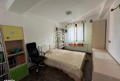 Casă cu 5 camere cu Teren 226 Mp în Sălăjan - 2