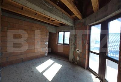 Casă cu 5 camere cu Teren 1000 Mp în Central - 7