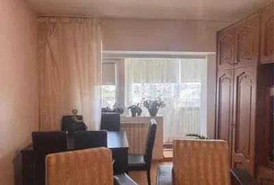 Apartament 3 camere - 1