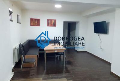 Apartament cu 5 camere decomandat, mobilat în E3 - 1