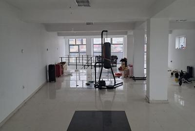 Spațiu comercial, de 295 mp, în Central - 2