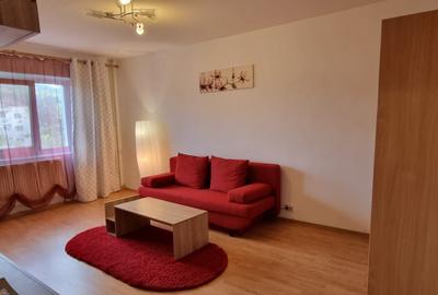 P.F Apartament 2 camere, dec. 60 mp, et. 3, Nicolina