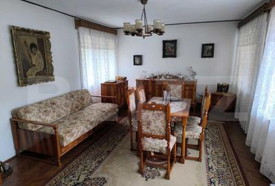 Casa 7 camere,200mp utili si 1200 mp(12 ari) teren aferent,S - 1