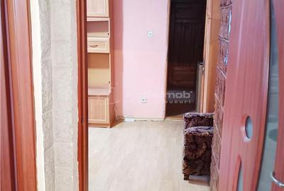 Apartament 2 Cam. Semidecomandate Moldova Noua CS - 11