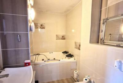 Apartament cu 4 camere decomandat în Central - 14