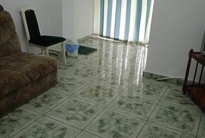 Spațiu comercial, în Decebal - 6