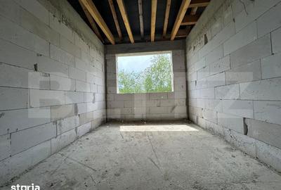 Casă cu 8 camere cu Teren 8700 Mp în Mintiu Gherlii - 2