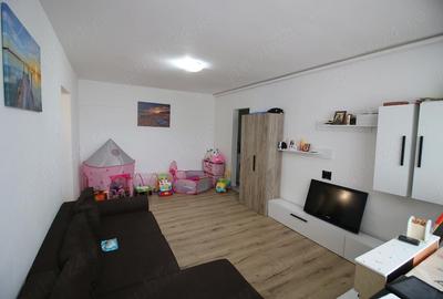 Apartament cu 2 camere semidecomandat în Micro 16 - 1