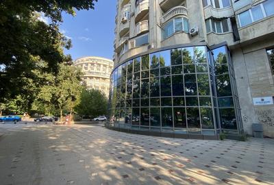 Spatiu comercial de inchiriat in Unirii 68 Spatiu comercial de inchiriat in Unirii 68 - 3