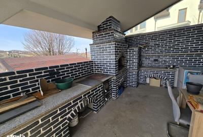 Casă cu 4 camere în Central - 5