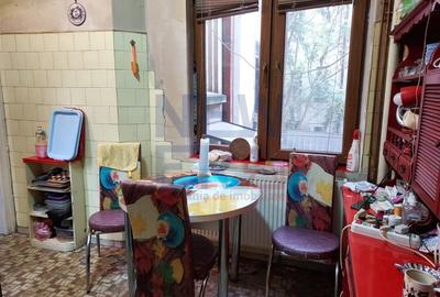 Proprietate deosebita intr-o casa interbelica, de vanzare in zona Unirii - 9