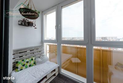 Apartament cu 3 camere semidecomandat, mobilat în Aurel Vlaicu