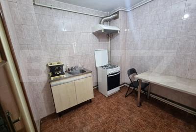 Apartament 3 camere decomandat, zona Ramada - 9