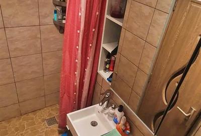 Garsonieră decomandată în Dristor - 6