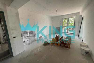 Apartament cu 3 camere decomandat în Băneasa