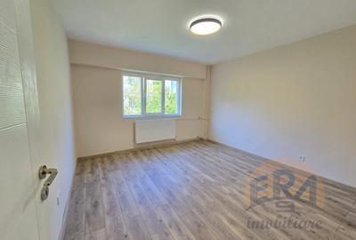Garsonieră decomandată în Decebal