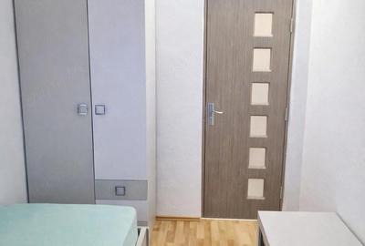 Apartament cu 3 camere decomandat în Astra - 3