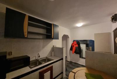 Apartament cu 2 camere decomandat în Girocului - 3