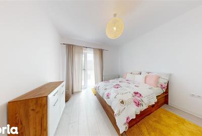 Casă cu 5 camere cu Teren 536 Mp în Central