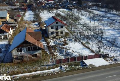 Casă cu 4 camere cu Teren 1250 Mp în Băiculești - 5