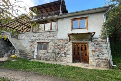 Casă cu 3 camere în Bulz - 3