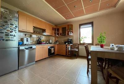 Casă cu 6 camere în Aradului - 16