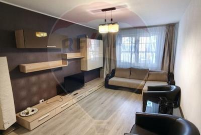 Apartament cu 3 camere semidecomandat, mobilat în Titan - 2