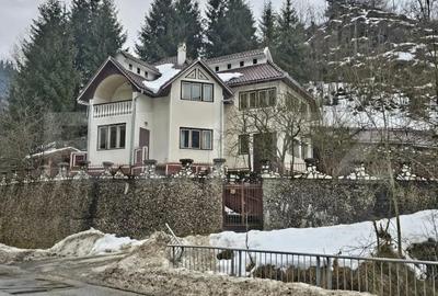 Casă cu 5 camere cu Teren 2669 Mp în Scărișoara - 1