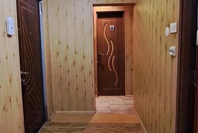 3 camere Tudor Vladiimirescu etaj 1din4 ,3 balcoane,80mp 125000euro - 4